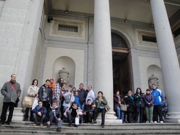 Foto de grupo a la Salida del Museo